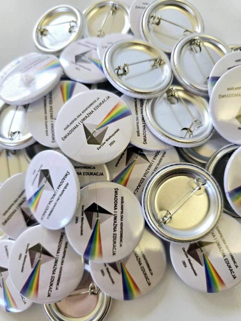 Przypinki 37mm - na zamówienia klienta