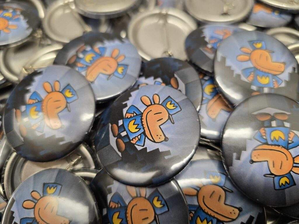 DogMan - Przypinki 37mm na zamówienie