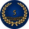 Wzór: Przypinka 5 Lat po Maturze – napis 5 lat po maturze i pole rocznik na eleganckiej grafice