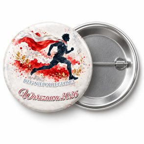 Przypinka Bieg Niepodległości: przypinka na 11 Listopada z napisem BIEG NIEPODLEGŁOŚCI oraz polem miejscowość (np. Warszawa 2026) – przód i aluminiowy tył z agrafką