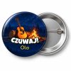 Przypinka Czuwaj Imię Gitara: przypinka na Dzień Myśli Braterskiej z napisem Czuwaj! oraz polem imię (np. Ola) – przód i aluminiowy tył z agrafką