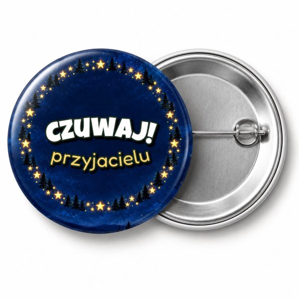 Przypinka Czuwaj Przyjacielu Pierścień Gwiazd: przypinka na Dzień Myśli Braterskiej z napisem Czuwaj! przyjacielu – przód i aluminiowy tył z agrafką