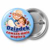 Przypinka Dziadek Zawsze Wspiera: przypinka na Dzień Babci i Dziadka z napisem Dziadek zawsze mnie wspiera – przód i aluminiowy tył z agrafką