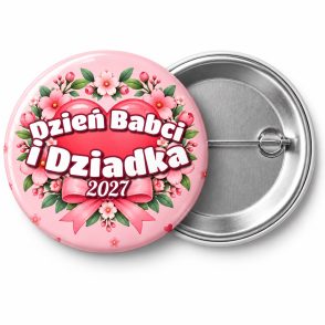Przypinka Dzień Babci i Dziadka na Serduszku: przypinka na Dzień Babci i Dziadka z napisem Dzień Babci i Dziadka oraz polem rok (np. 2027) – przód i aluminiowy tył z agrafką