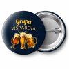 Przypinka Grupa Wsparcia Trzy Piwa Rzemieślnicze: przypinka na wieczór kawalerski z napisem Grupa wsparcia – przód i aluminiowy tył z agrafką