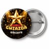 Przypinka Gwiazda Wieczoru Hollywood: przypinka na Sylwestra z napisem Gwiazda wieczoru – przód i aluminiowy tył z agrafką