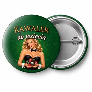 Przypinka Kawaler do Wzięcia Krupierka z Żetonami: przypinka na wieczór kawalerski z napisem Kawaler do wzięcia – przód i aluminiowy tył z agrafką