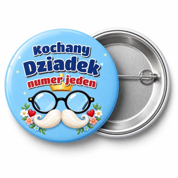 Przypinka Kochany Dziadek Numer Jeden: przypinka na Dzień Babci i Dziadka z napisem Kochany Dziadek numer jeden – przód i aluminiowy tył z agrafką