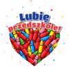Wzór: Przypinka Lubię Przedszkole Serce z Kredek – grafika z napisem Lubię przedszkole!