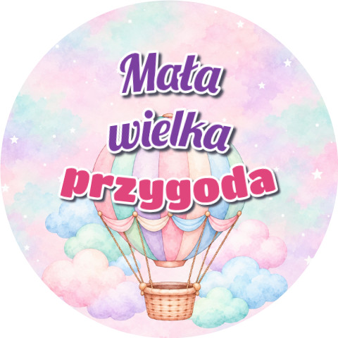 Wzór: Przypinka Mała Wielka Przygoda Balon w Chmurach – grafika z napisem Mała wielka przygoda