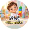 Wzór: Przypinka Mały Budowniczy Chłopiec z Klockami – grafika z napisem Mały budowniczy