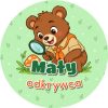 Wzór: Przypinka Mały Odkrywca – grafika z napisem Mały odkrywca