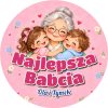 Wzór: Przypinka Najlepsza Babcia z Wnukami – napis Najlepsza Babcia i pole imiona wnuków na pastelowej grafice