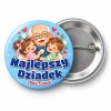 Przypinka Najlepszy Dziadek z Wnukami: przypinka na Dzień Babci i Dziadka z napisem Najlepszy Dziadek oraz polem imiona wnuków (np. Ala i Franek) – przód i aluminiowy tył z agrafką