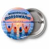 Przypinka Noworoczne Morsowanie z Datą: przypinka dla morsów z napisem Noworoczne morsowanie oraz polem data (np. 1.01.2027) – przód i aluminiowy tył z agrafką