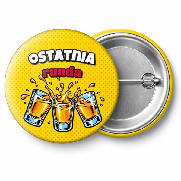 Przypinka Ostatnia Runda Komiksowe Shoty: przypinka na wieczór kawalerski z napisem Ostatnia runda – przód i aluminiowy tył z agrafką