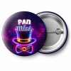 Przypinka Pan Młody Neonowy Cylinder: przypinka na wieczór kawalerski z napisem Pan Młody – przód i aluminiowy tył z agrafką