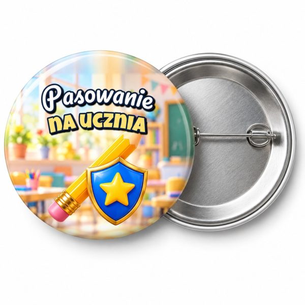 Przypinka Pasowanie na Ucznia Wielki Ołówek i Tarcza: przypinka na pasowanie pierwszoklasisty z napisem Pasowanie na ucznia – przód i aluminiowy tył z agrafką