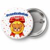 Przypinka Przedszkolak na Medal Medal z Misiem: przypinka na pasowanie na przedszkolaka z napisem Przedszkolak na medal! – przód i aluminiowy tył z agrafką