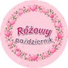 Wzór: Przypinka Różowy Październik Wianek Serduszek – grafika z napisem Różowy październik