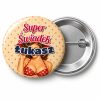 Przypinka Super Świadek z Imieniem Pin-up w Kapeluszu: przypinka na wieczór kawalerski z napisem Super Świadek oraz polem imię (np. Łukasz) – przód i aluminiowy tył z agrafką