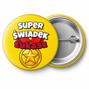 Przypinka Super Świadek z Imieniem Złoty Medal: przypinka na wieczór kawalerski z napisem Super Świadek oraz polem imię (np. Łukasz) – przód i aluminiowy tył z agrafką