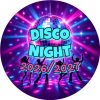 Wzór: Przypinka Sylwester Neonowa Kula Disco – napis Disco Night i pole rok na sylwestrowej grafice