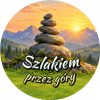 Wzór: Przypinka Szlakiem przez Góry – grafika z napisem Szlakiem przez góry