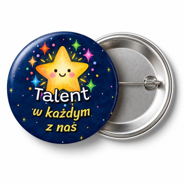 Przypinka Talent w Każdym z Nas: przypinka na Dzień Kropki z napisem Talent w każdym z nas – przód i aluminiowy tył z agrafką