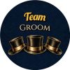 Wzór: Przypinka Team Groom Trzy Cylindry – grafika z napisem Team Groom