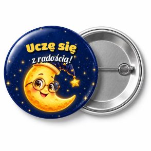 Przypinka Uczę Się z Radością Księżyc w Okularach: przypinka na pasowanie pierwszoklasisty z napisem Uczę się z radością! – przód i aluminiowy tył z agrafką