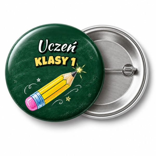 Przypinka Uczeń Klasy 1 Kredowy Ołówek: przypinka na pasowanie pierwszoklasisty z napisem Uczeń klasy 1 – przód i aluminiowy tył z agrafką