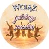 Wzór: Przypinka Wciąż Jesteśmy Paczką – grafika z napisem Wciąż jesteśmy paczką