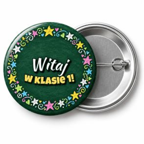 Przypinka Witaj w Klasie 1 Kredowy Krąg Gwiazd: przypinka na pasowanie pierwszoklasisty z napisem Witaj w klasie 1! – przód i aluminiowy tył z agrafką
