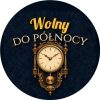 Wzór: Przypinka Wolny do Północy Zegar z Wahadłem – grafika z napisem Wolny do północy