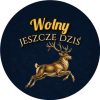 Wzór: Przypinka Wolny Jeszcze Dziś Skaczący Jeleń – grafika z napisem Wolny jeszcze dziś
