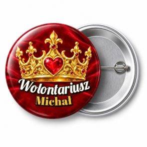 Przypinka Wolontariusz Orszaku Korona z Sercem: przypinka na Orszak Trzech Króli z napisem Wolontariusz oraz polem imię (np. Michał) – przód i aluminiowy tył z agrafką