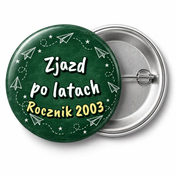 Przypinka Zjazd po Latach Kredowe Samoloty: przypinka na spotkanie klasowe z napisem Zjazd po latach oraz polem rocznik (np. Rocznik 2003) – przód i aluminiowy tył z agrafką