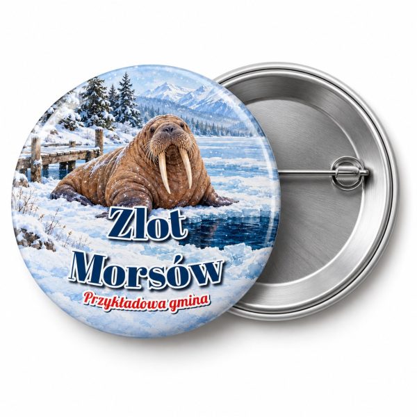 Przypinka Zlot Morsów Gminy: przypinka dla morsów z napisem Zlot Morsów oraz polem gmina (np. Przykładowa gmina) – przód i aluminiowy tył z agrafką